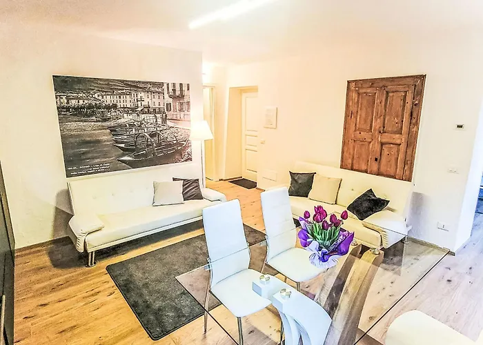 דירה La Scaletta By Interhome דונגו